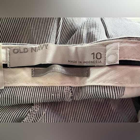 Old Navy ~ NWT Very Fine Pinstriped Pants - Picture 5 of 9